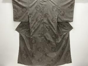 雪輪に花模様織出し本場泥大島紬着物（7マルキ）